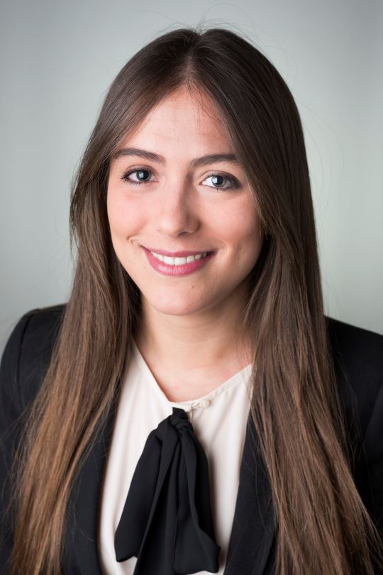 Luna Pino, Ana Paula