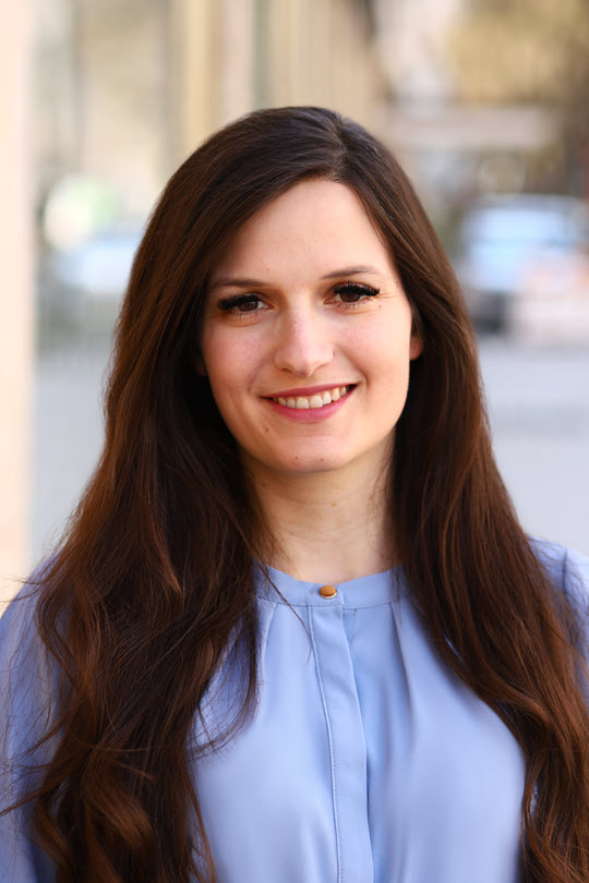 Schneider, Dr. Tamara